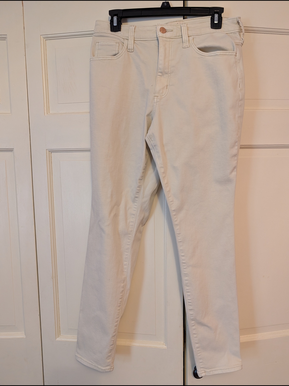 Universal Thread Skinny Jeans in Cream